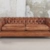 Delta-chesterfield-eigentijds-3-5zits-bank-Malbeck-vintage-cognac-vooraanzicht