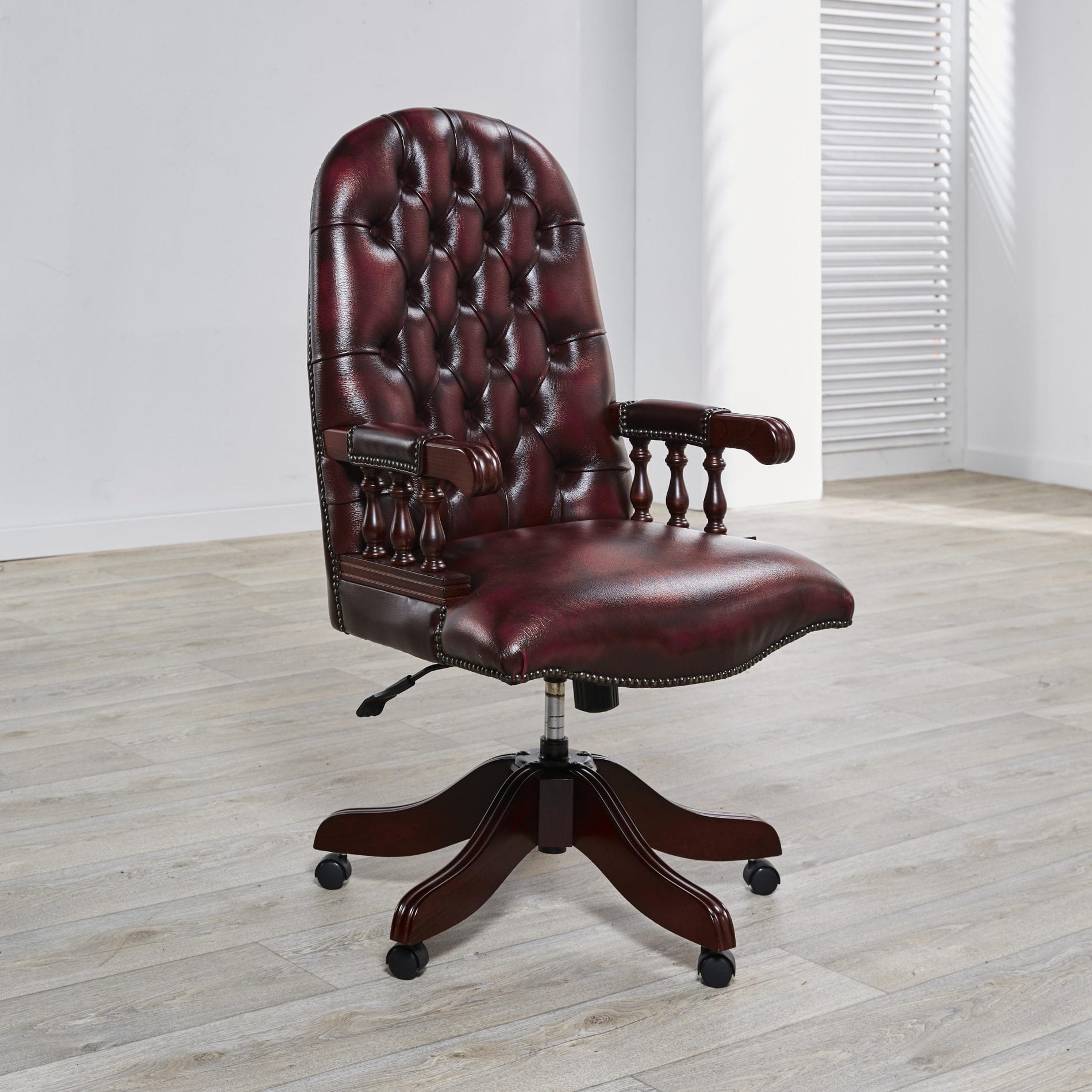 delta-chesterfield-bureaustoel-mountbatton-swivel-ant-red-zijaanzicht