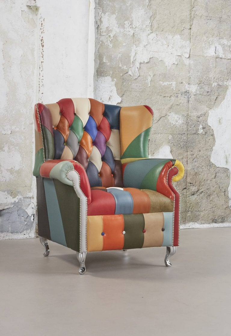 Multicolor stoel plainwing buttoned seat