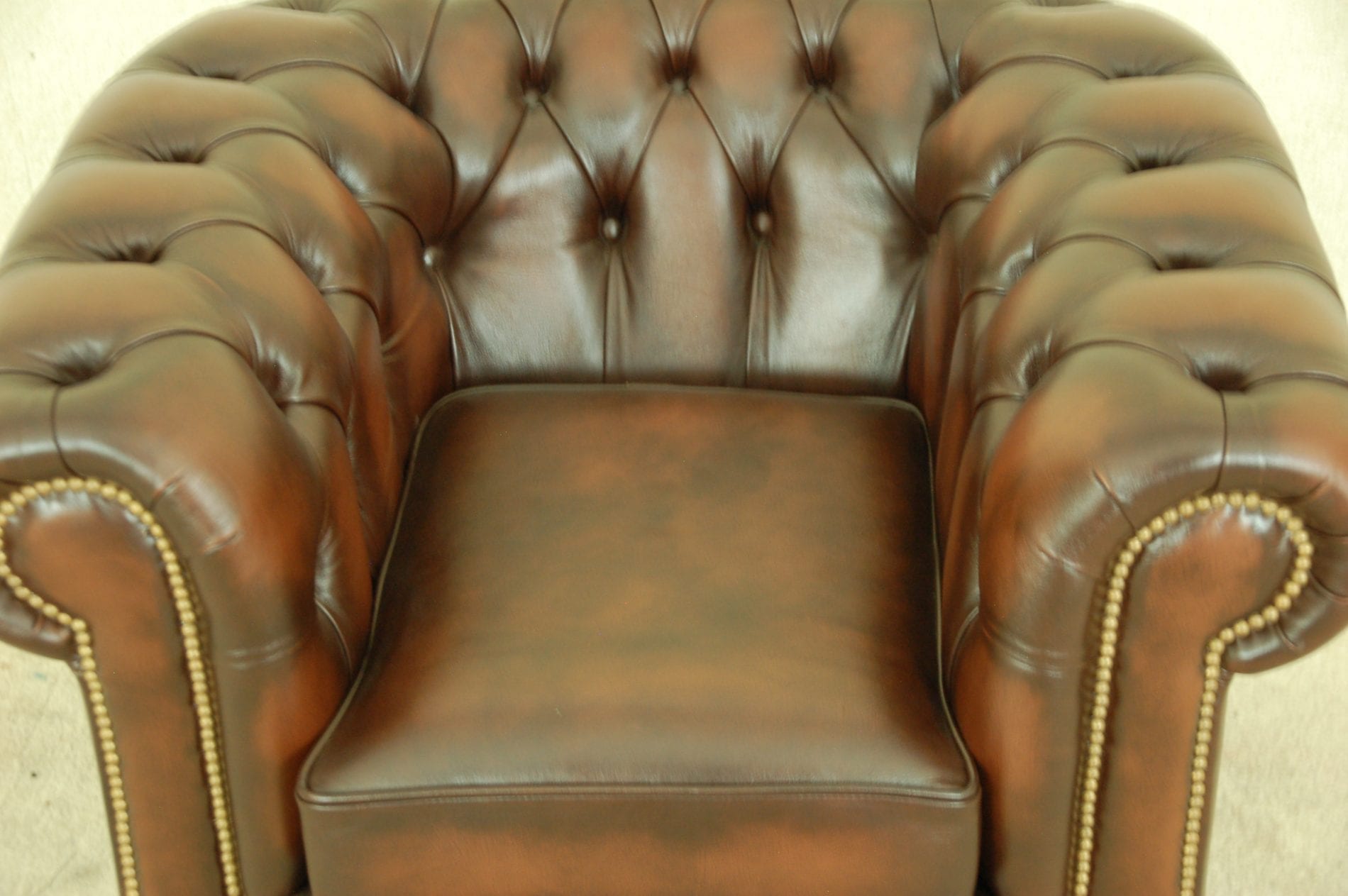 Eton chesterfield fauteuil in het bruin