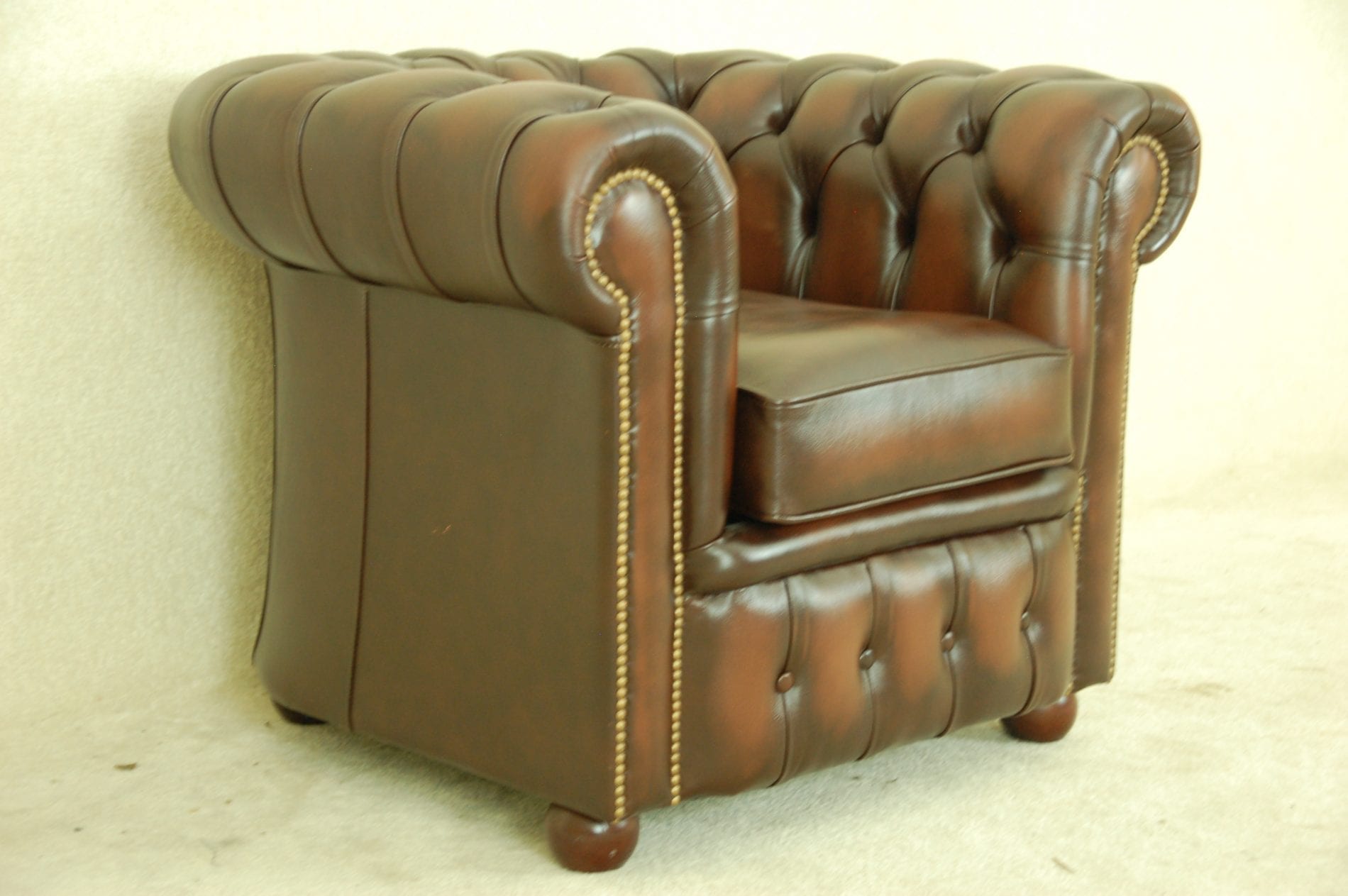Eton chesterfield fauteuil in het bruin