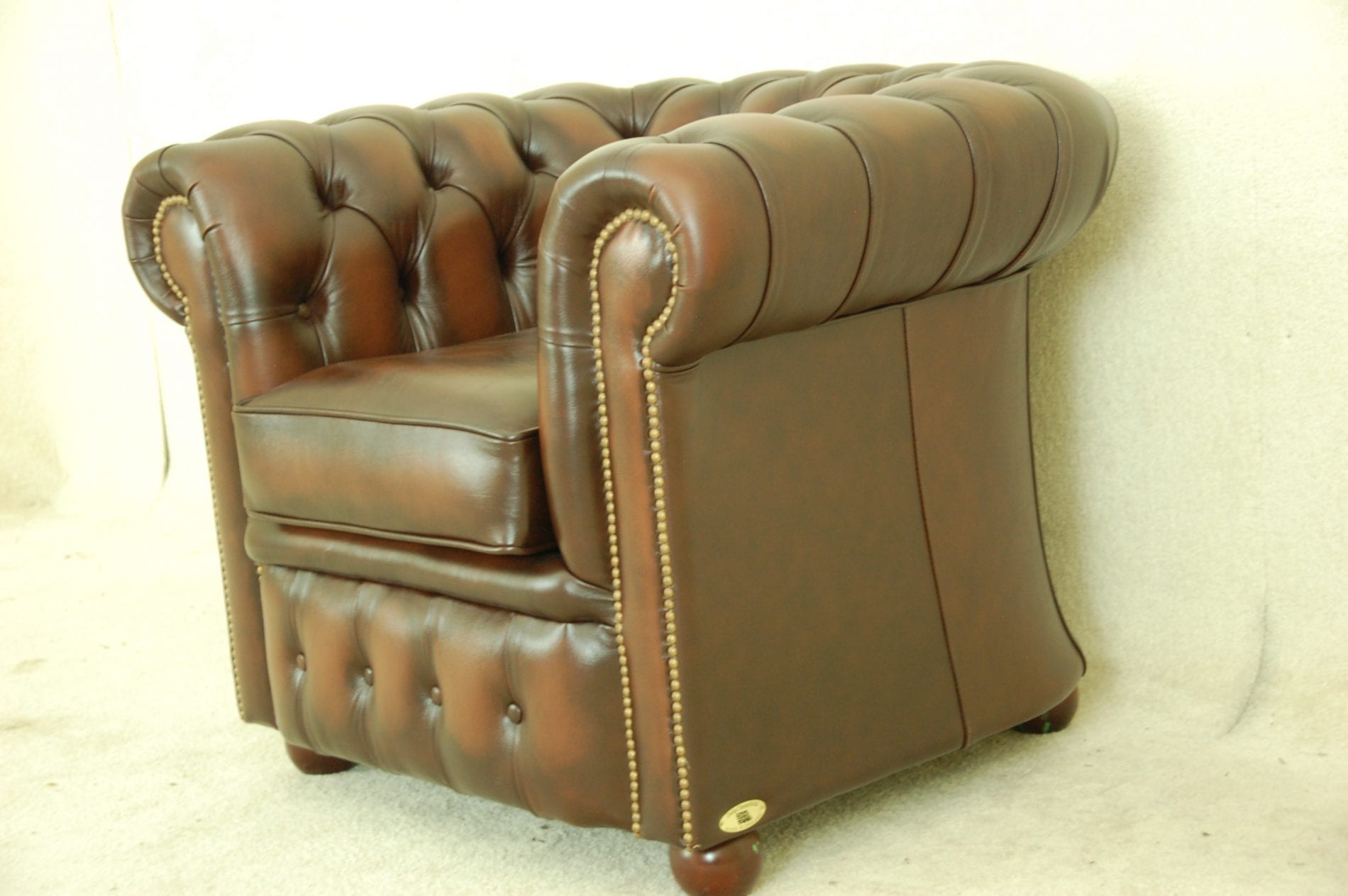 Eton chesterfield fauteuil in het bruin