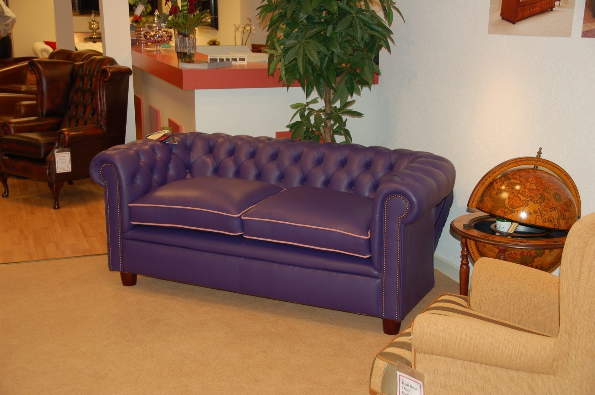 Brnley chesterfield in huiskleur paars