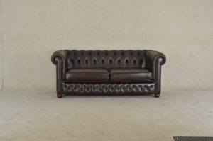 3 zits chesterfield in ant. brown