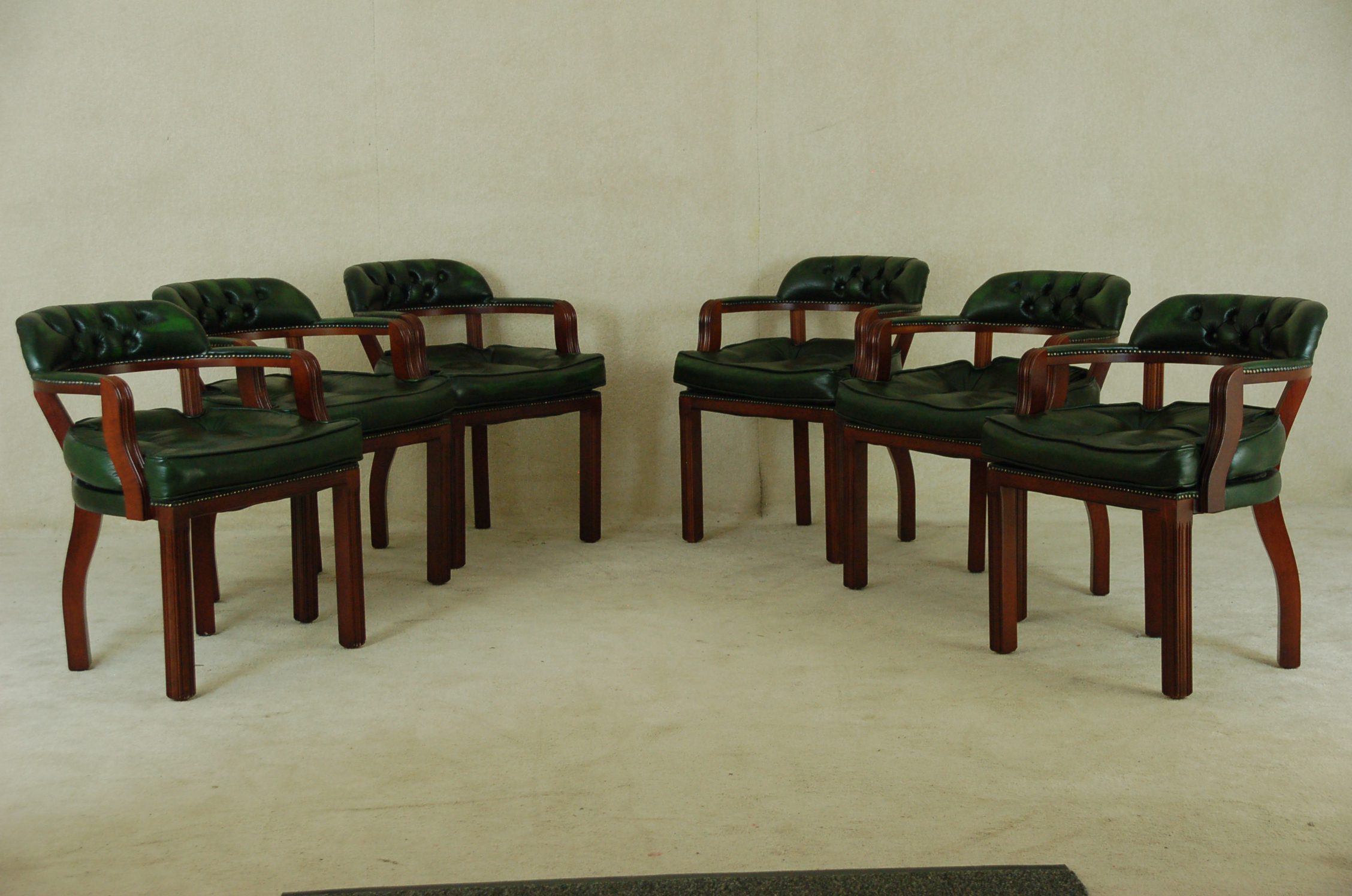 set van 6 court stand chairs eetkamerstoelen chesterfield