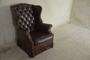 high back masterchair occasion in antique Brown