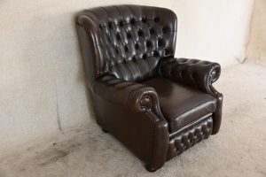 oer chesterfield high back chair in antique brown