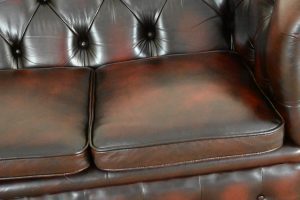 3 zits kleine chesterfield occasion in antique red