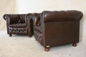 3+1+1 Chesterfield Buttoned Seat in ant. Brown