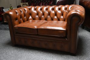 Eton chesterfield 2 zits bank met stapelkorting