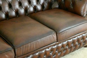 gebruikte 3 zits chesterfield in het bruin