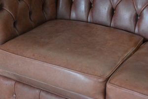 2,5 zits gebruikte chesterfield in effen kleur Brandy