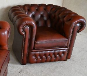 gebruikte chesterfield stoel in roest bruin met garantie