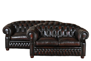 Ervaar ultiem zitcomfort met de Windsor Chesterfield set. Dankzij de hogere rugleuning en medium zitkussens geniet je van een perfecte balans.245138+245139