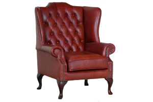 Ontdek de High Class Flat Wingchair Collection actie met tijdloze Chesterfield oorfauteuils in luxe leer in de kleur Old English Chesnut