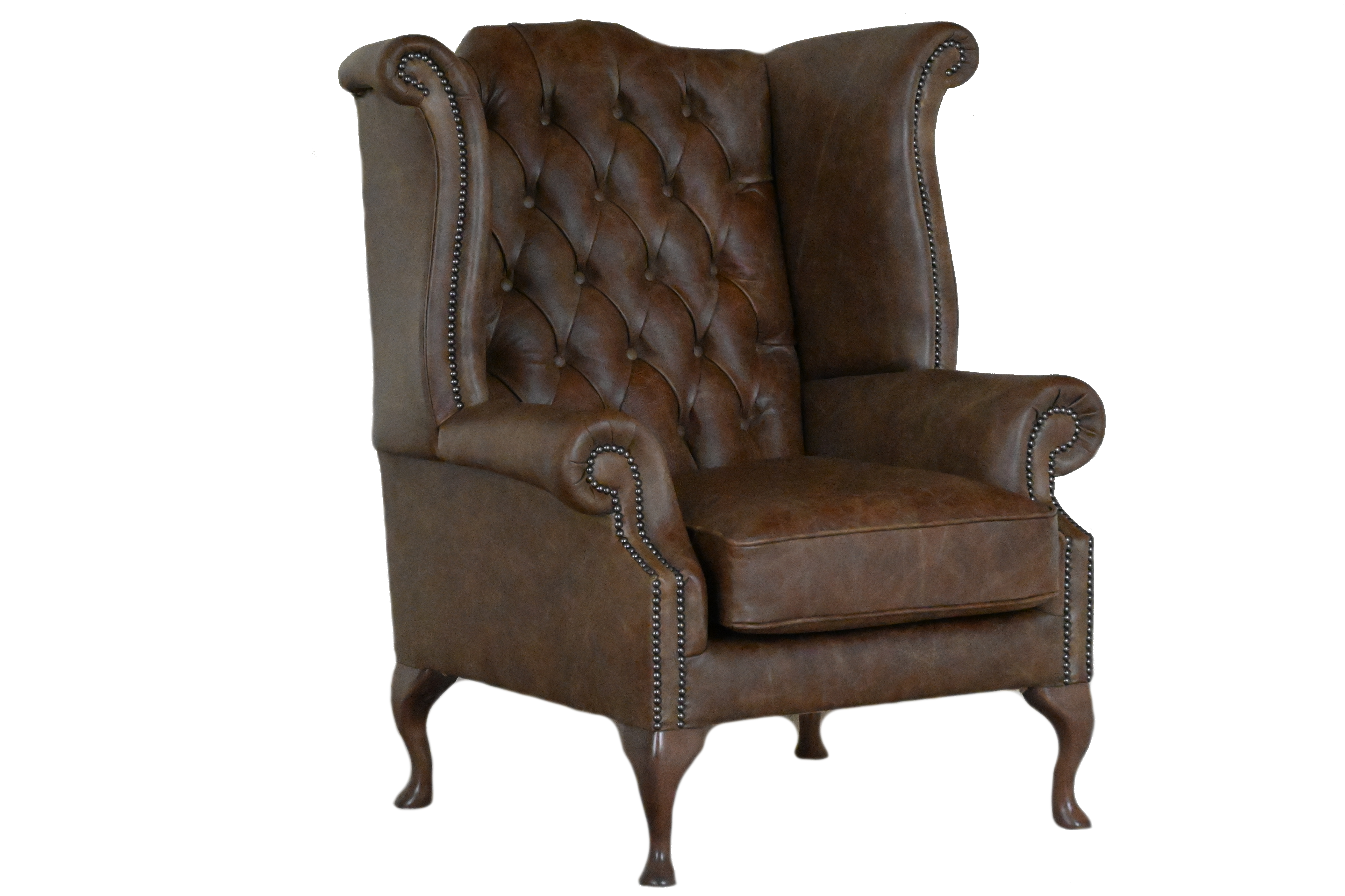 Ontdek de High Class Scroll Wingchair Collection actie met tijdloze Chesterfield oorfauteuils in luxe leer in de kleur Vintage Tobacco