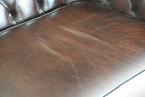 3+2 zits chesterfield in ant. Brown