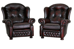 Ontdek de Chesterfield fauteuil Suzy: een stijlvolle, comfortabele fauteuil met zachte rugsteun en een stevige zit. In goede staat en direct beschikbaar.