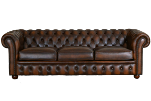 De Sandhurst Chesterfield 4-zits bank biedt stijl en comfort in perfecte balans. Een tijdloos model met een ontspannen zit en stoere uitstraling.