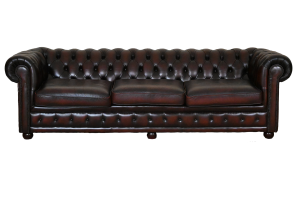 Ontdek deze gebruikte Chesterfield 4-zits bank met zacht zitcomfort en recent vernieuwde biezen. Duurzaam en karaktervol. Met garantie. Delta Chesterfield.