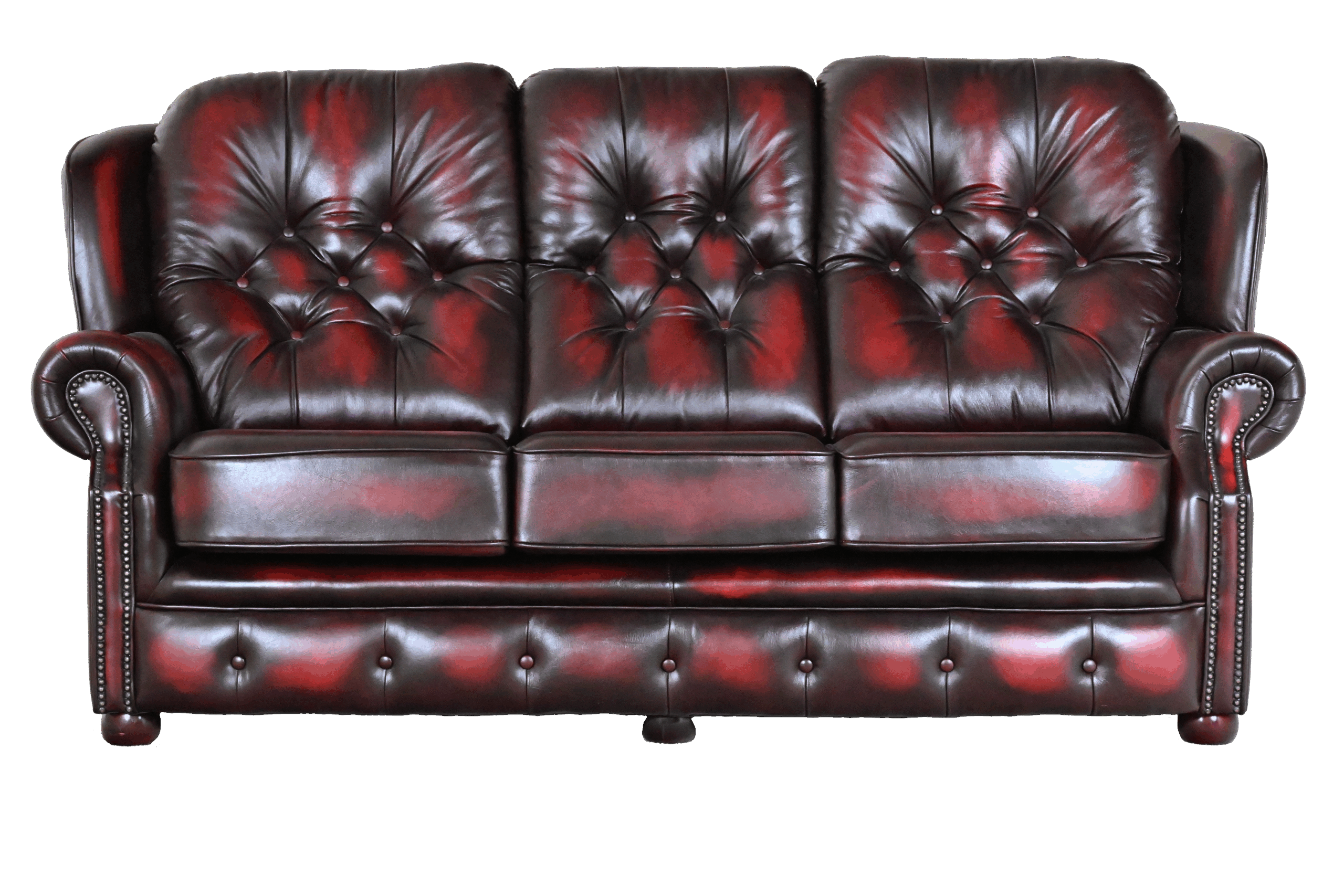 Nieuwe 3-zits Chesterfield Trinity hoog model met €880 korting. Inclusief garantie en certificaat van Origine. Luxe voor de prijs van een occasion.